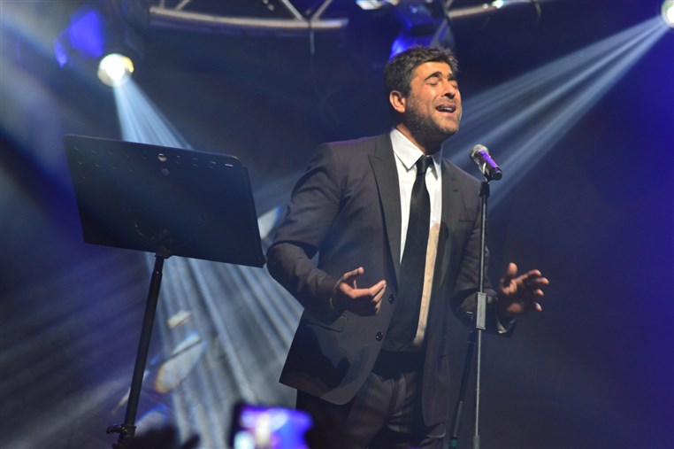Haifa Wehbe & Wael Kfoury Christmas Reunion 2